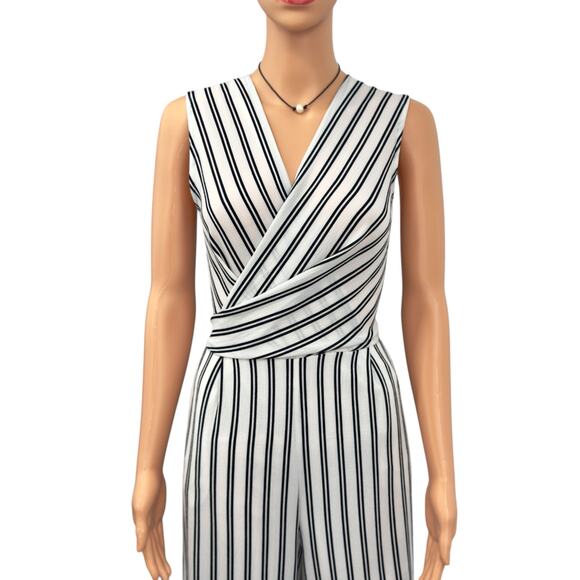 AQUA Striped Wrap Front Wide-Leg Crop Culotte Jumpsuit Pockets White Black L - Picture 2 of 11